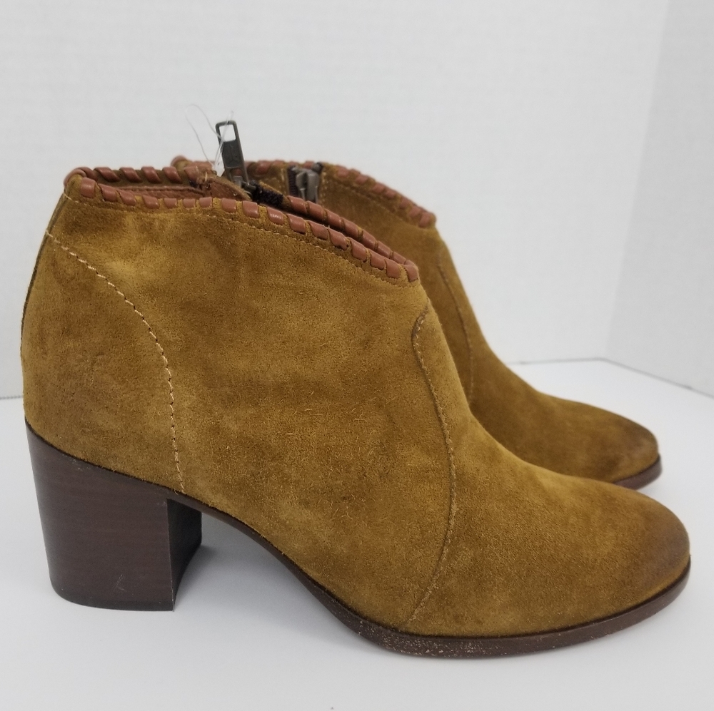 Frye Women Sz 9 Ankle Boots Tan Suede High Herk Ankle Boots Block Heel Round toe